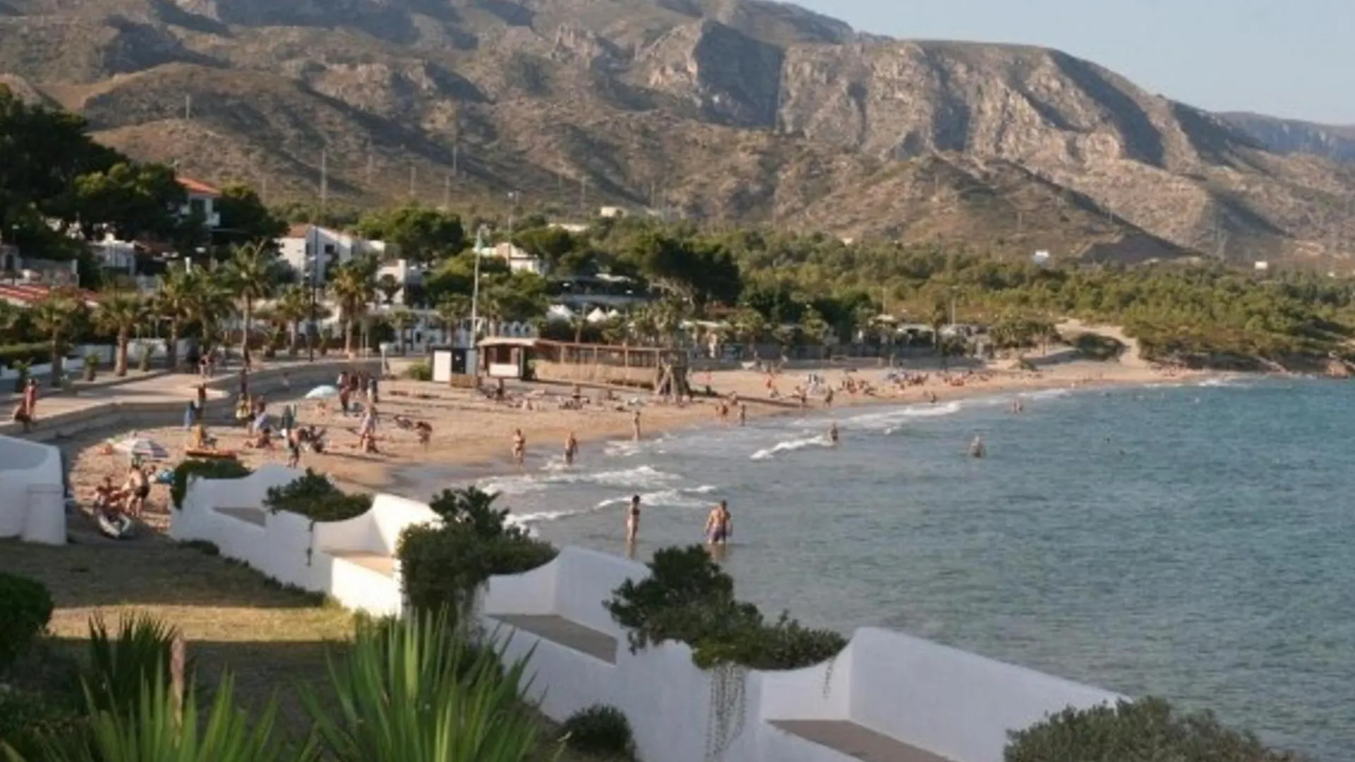 Villa Acogedora Con Piscina Privada, 3 Habitaciones Y Barbacoa En L'Ametlla De Mar - Hisp-217-34